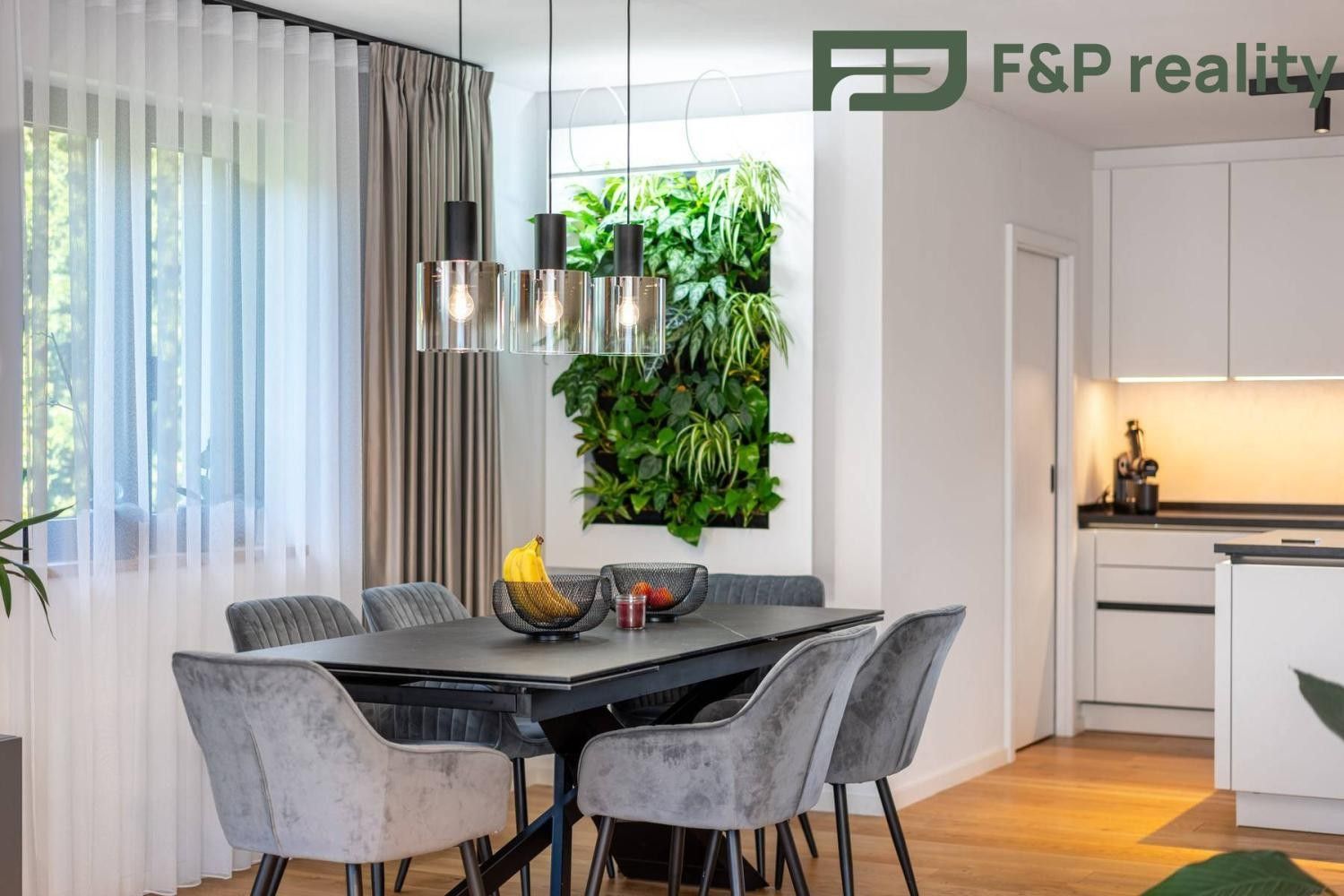 Prodej domu 320 m² - foto 3