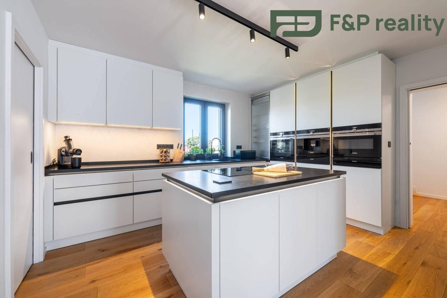 Prodej domu 320 m² - foto 6
