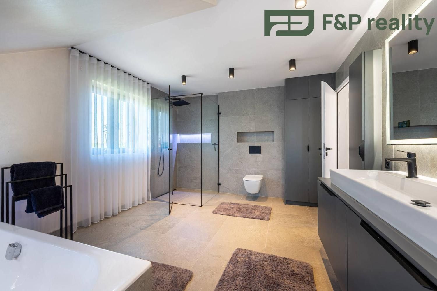 Prodej domu 320 m² - foto 14