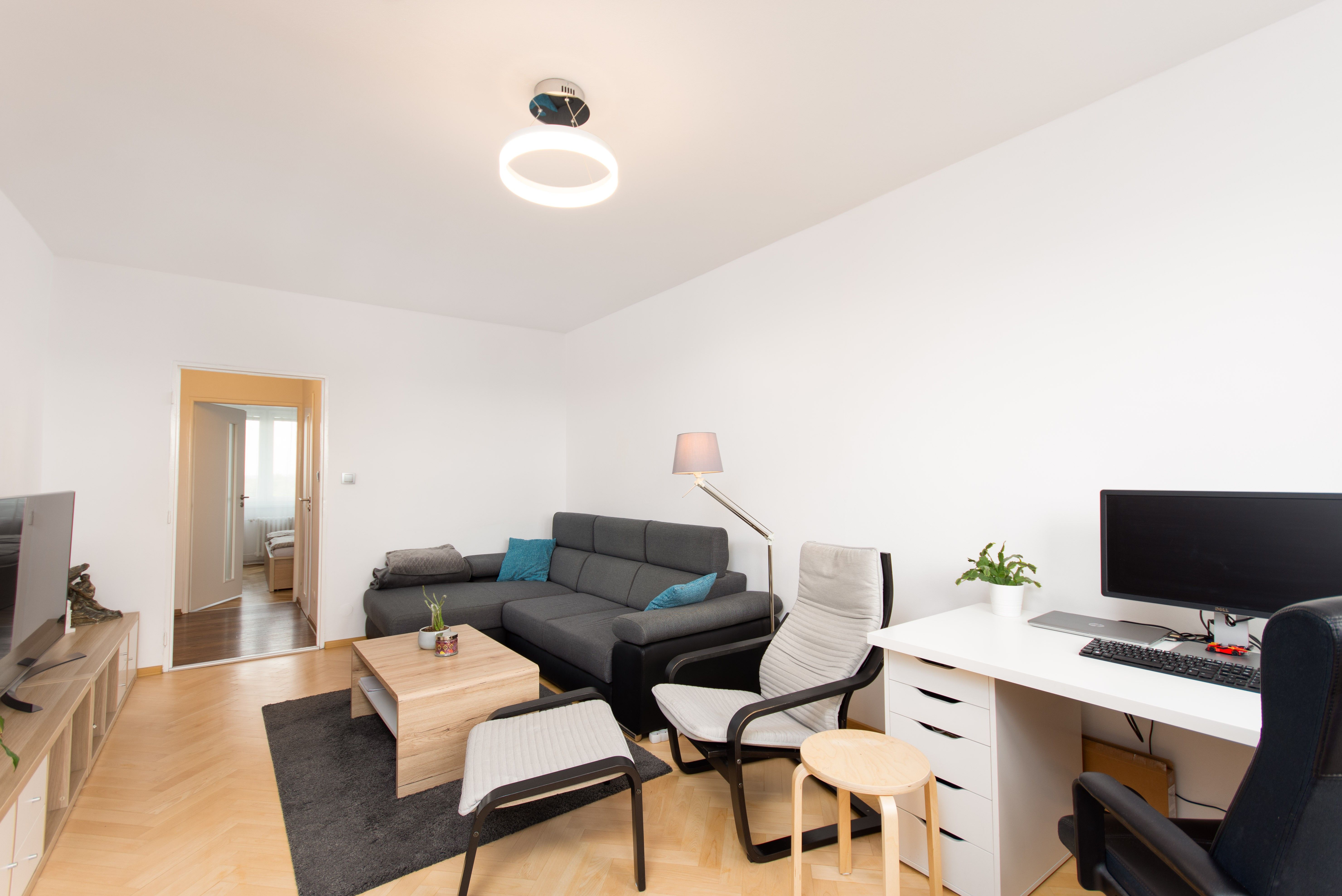 Pronájem bytu 2+1 60 m² - foto 3
