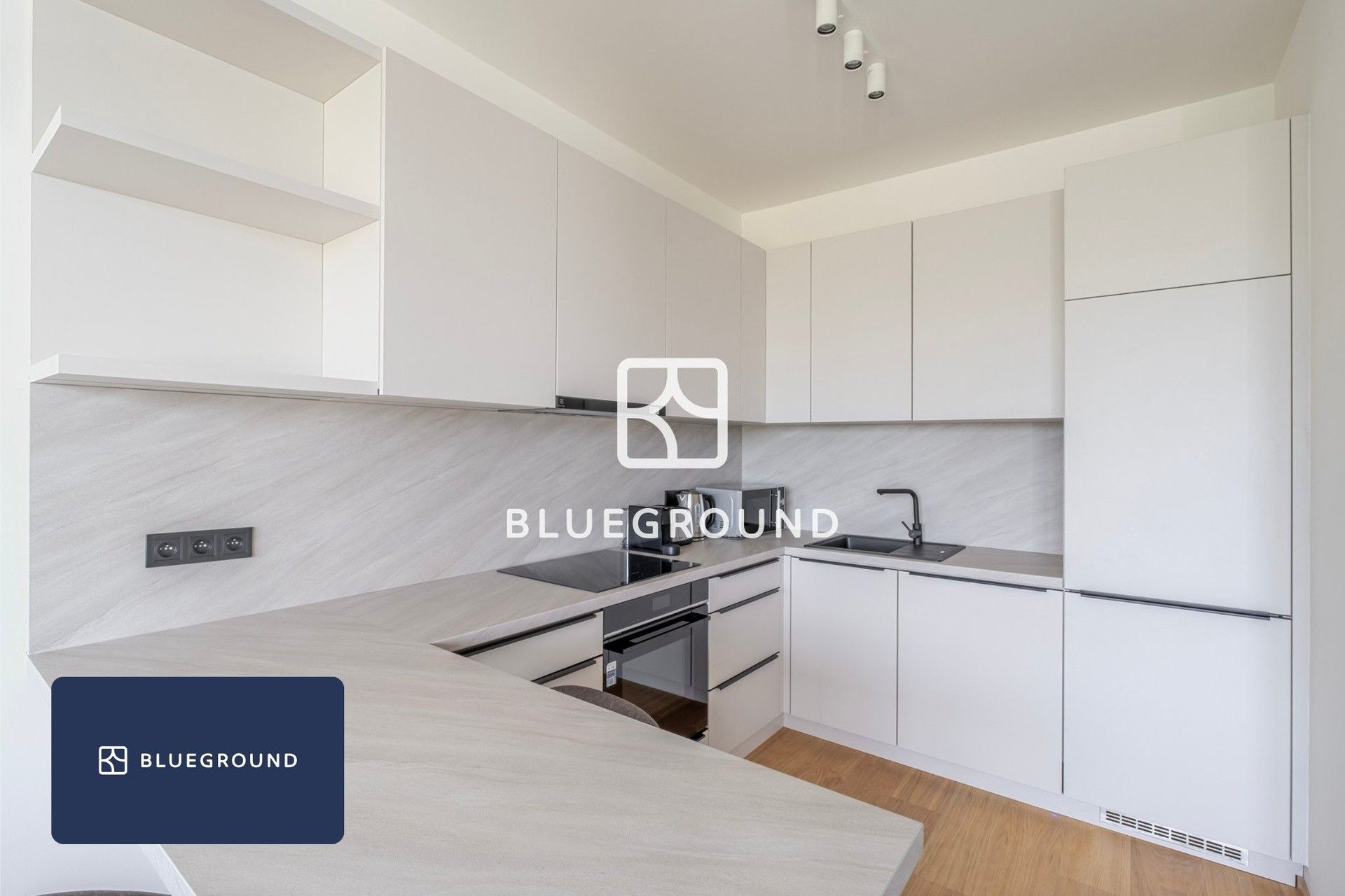 Pronájem bytu 2+kk 55 m² - foto 8