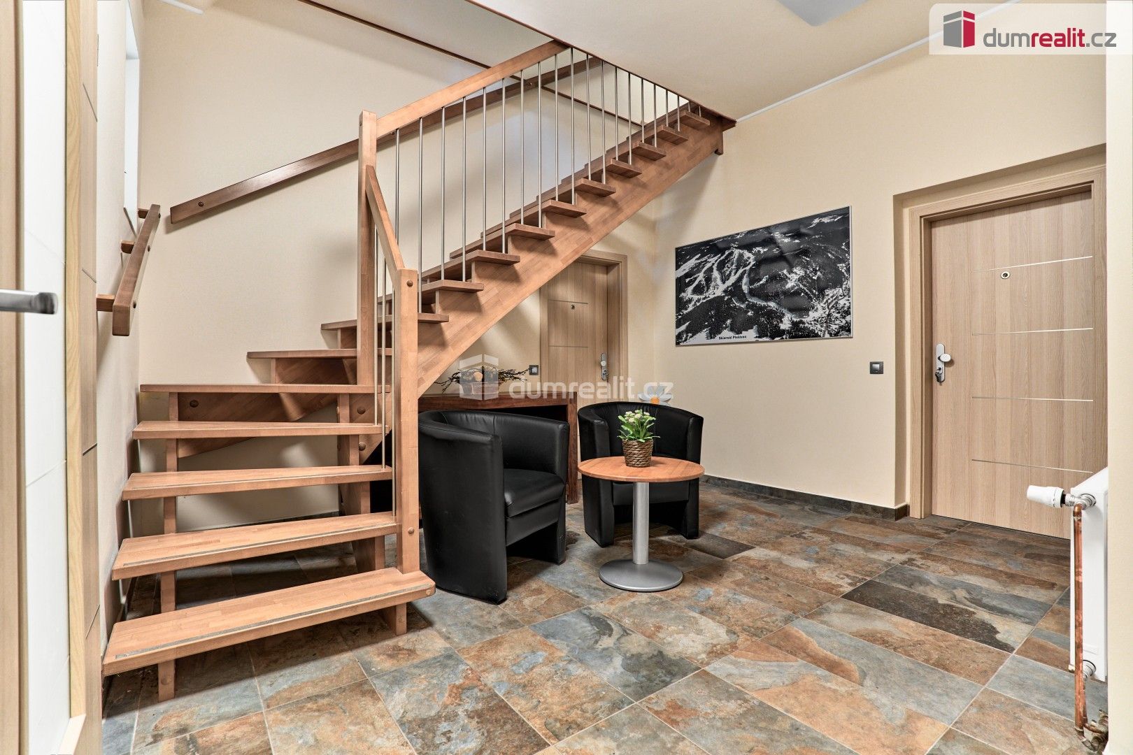 Prodej komerčního prostoru 324 m² - foto 13