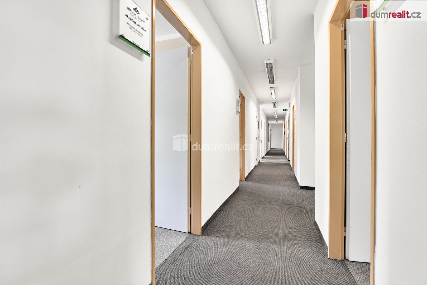 Pronájem komerčního prostoru 206 m² - foto 10