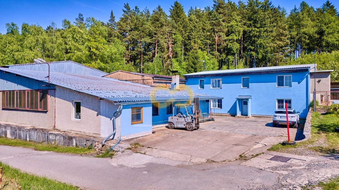 Prodej komerčního prostoru 6412 m² - foto 1