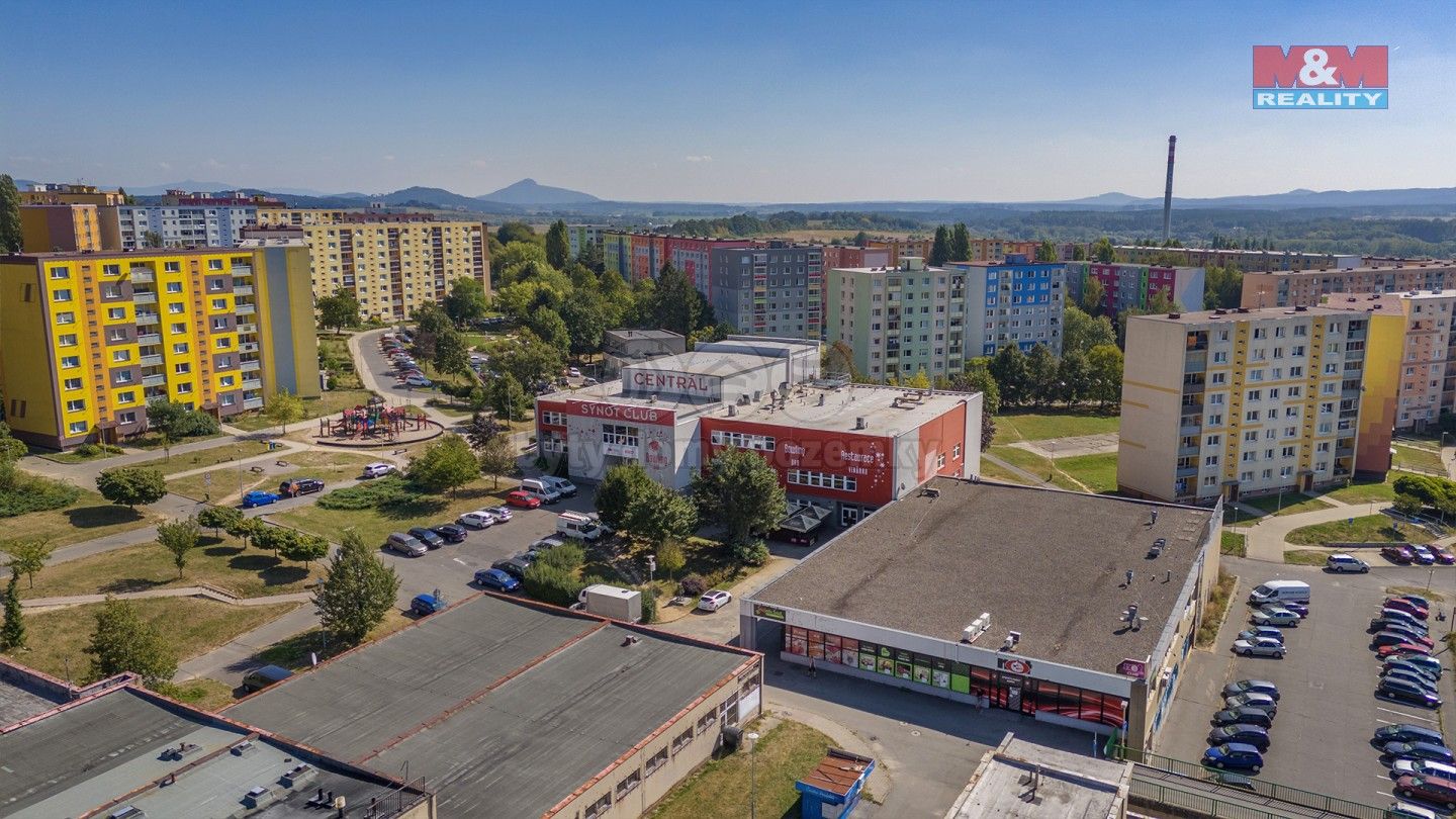 Prodej komerčního prostoru 3800 m² - foto 1