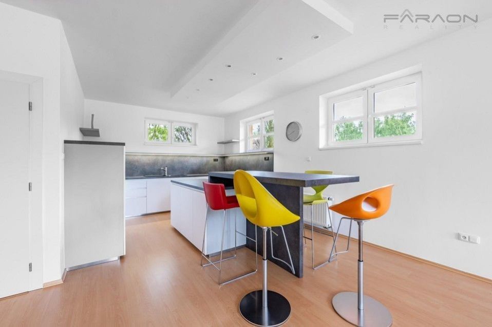 Pronájem domu 270 m² - foto 9