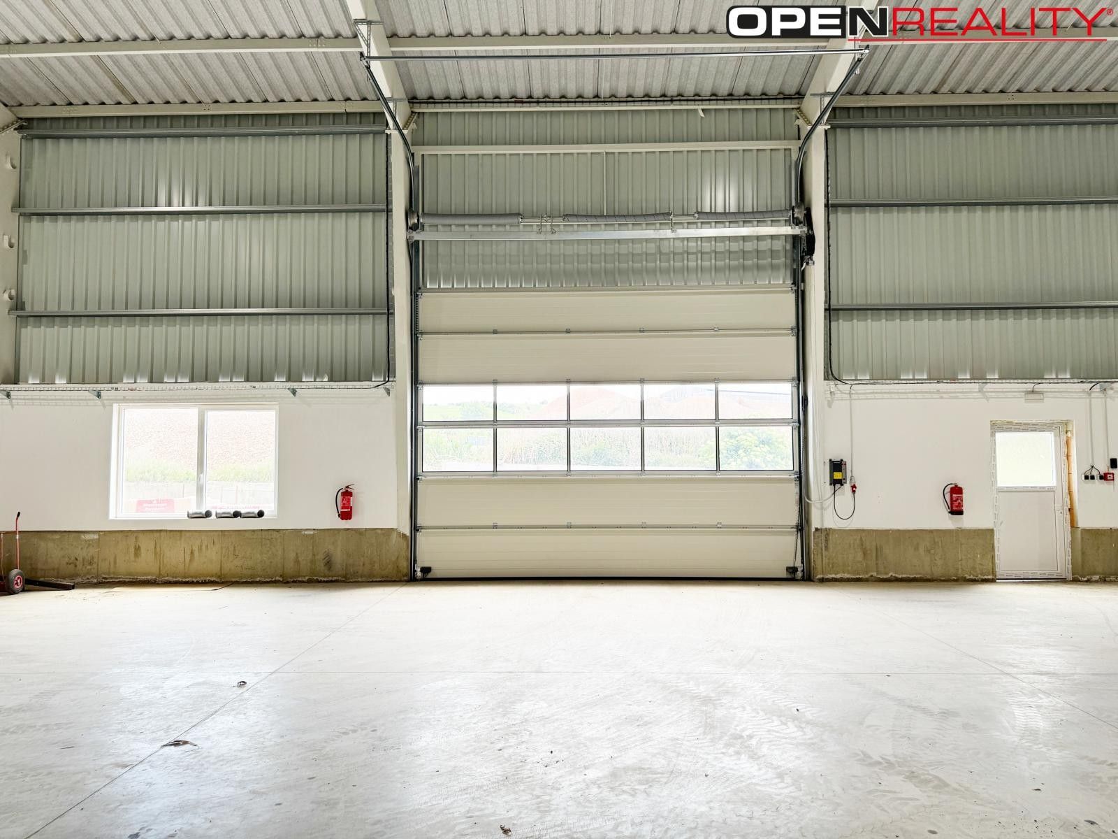 Pronájem komerčního prostoru 981 m² - foto 15