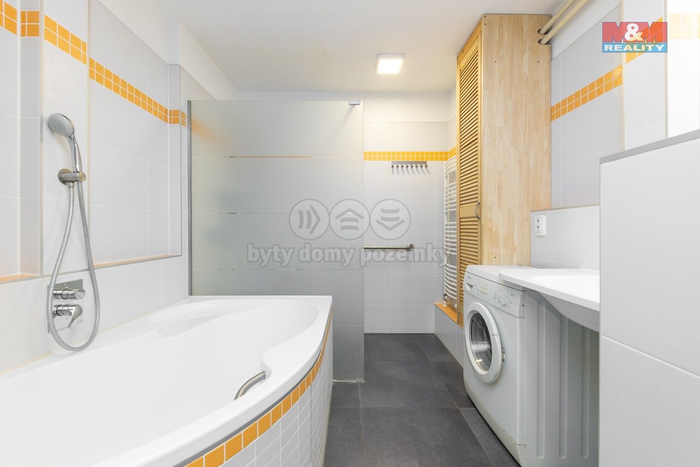 Prodej komerčního prostoru 231 m² - foto 16