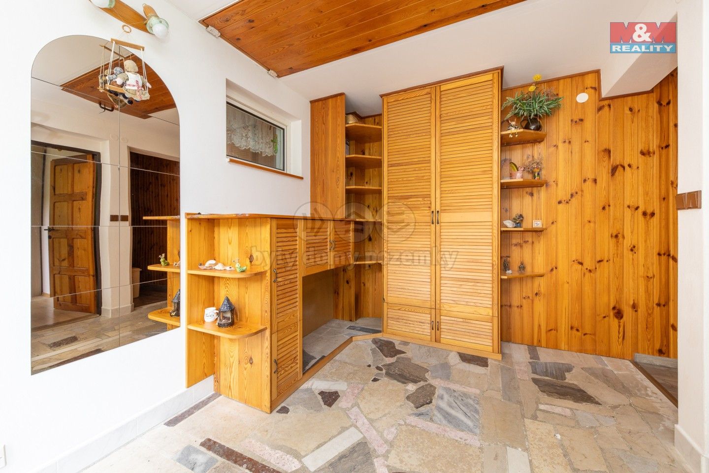 Prodej komerčního prostoru 231 m² - foto 9