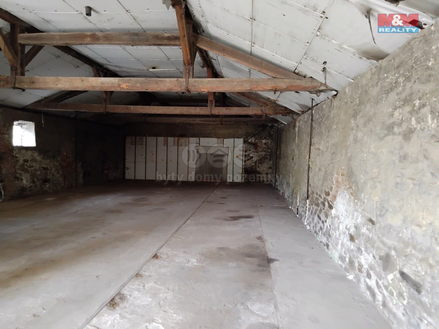 Prodej komerčního prostoru 380 m² - foto 3