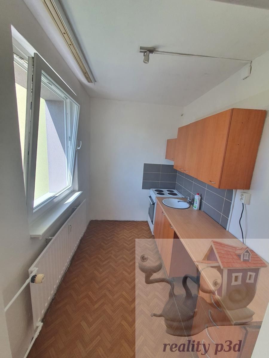 Pronájem bytu 1+1 39 m² - foto 3