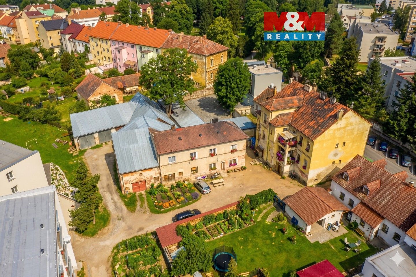 Prodej domu 250 m² - foto 1