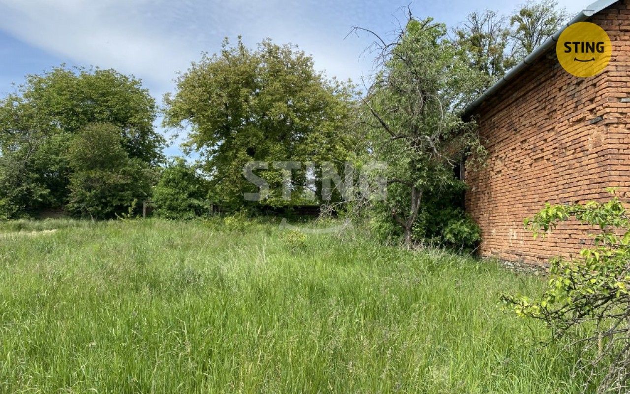 Prodej pozemku 998 m² - foto 5