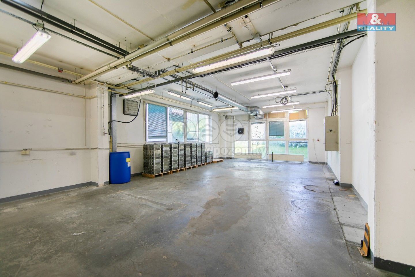 Prodej komerčního prostoru 4311 m² - foto 20