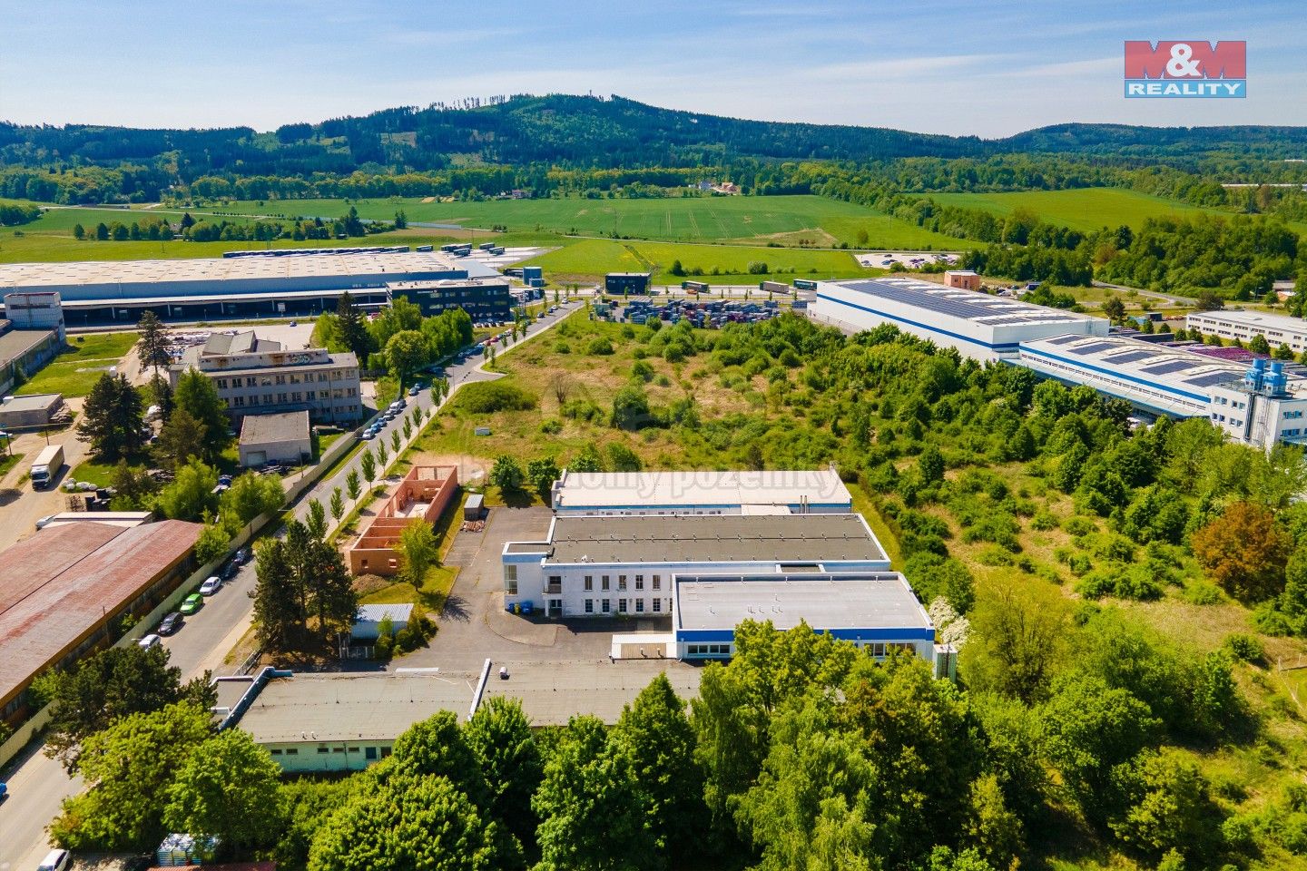 Prodej komerčního prostoru 4311 m² - foto 17