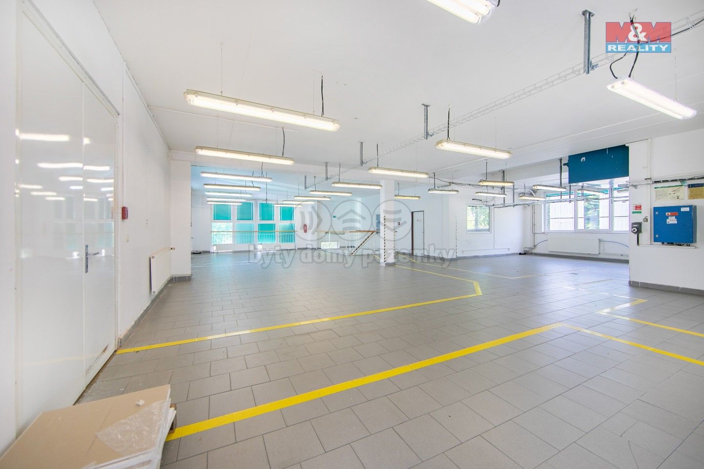 Prodej komerčního prostoru 4311 m² - foto 36