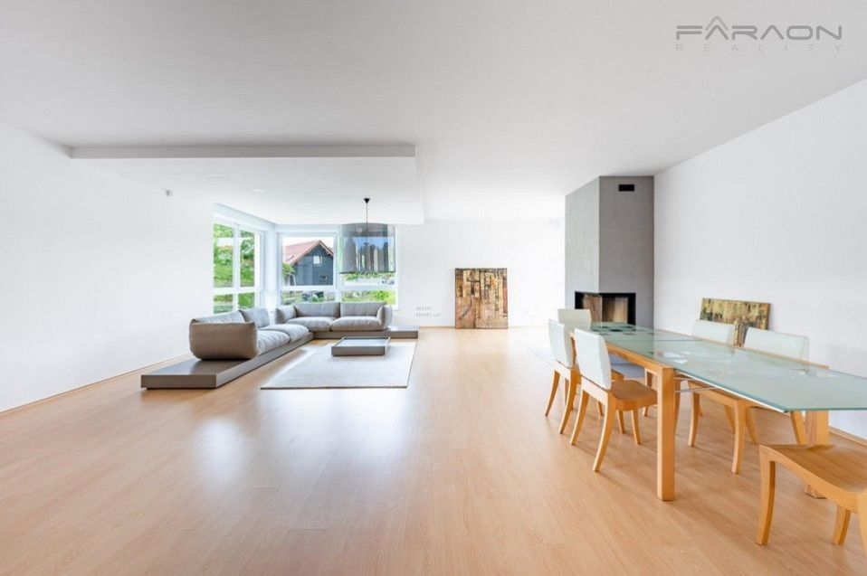 Pronájem domu 270 m² - foto 6