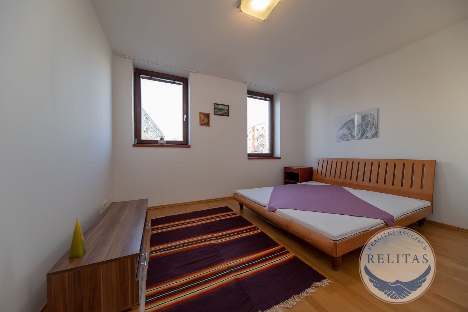 Pronájem bytu 3+kk 93 m² - foto 8