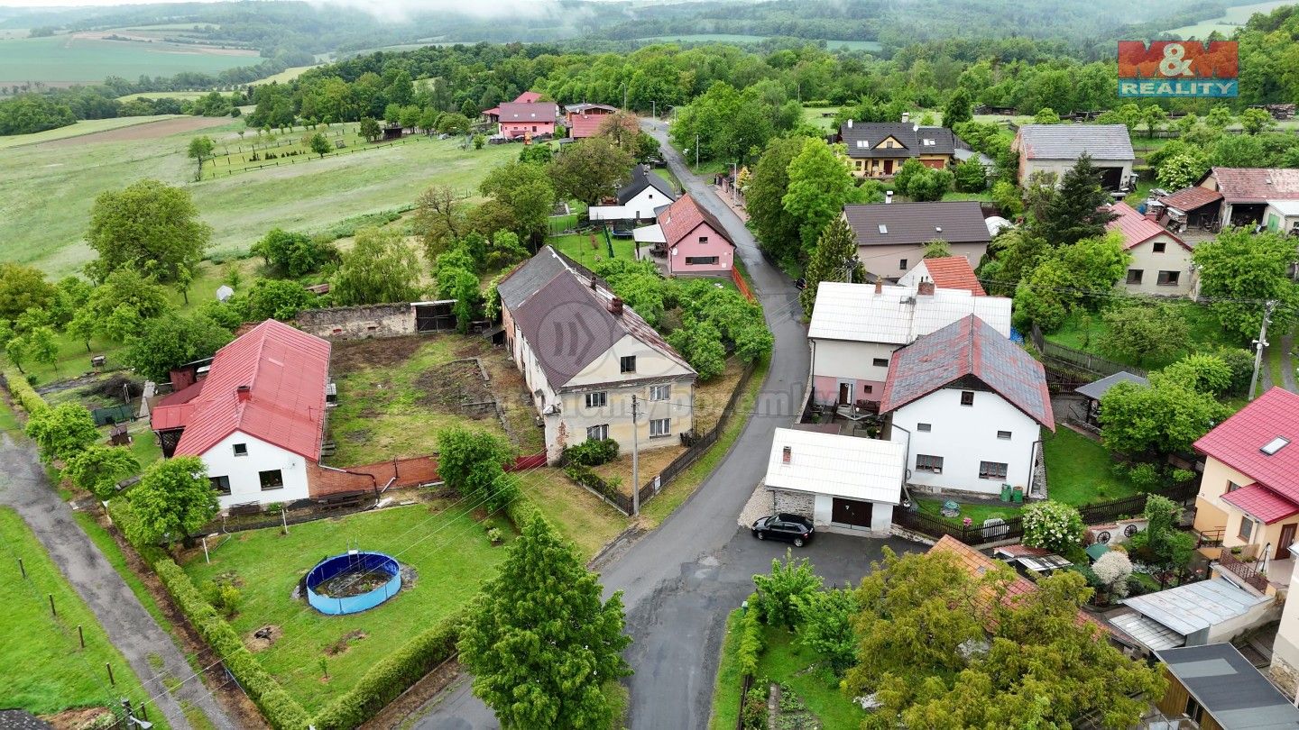 Prodej nemovitosti 238 m² - foto 2