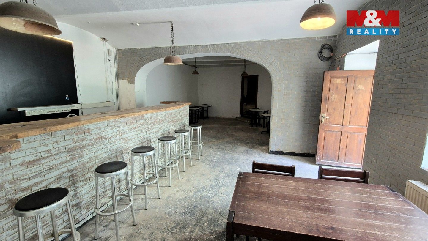 Pronájem komerčního prostoru 157 m² - foto 2