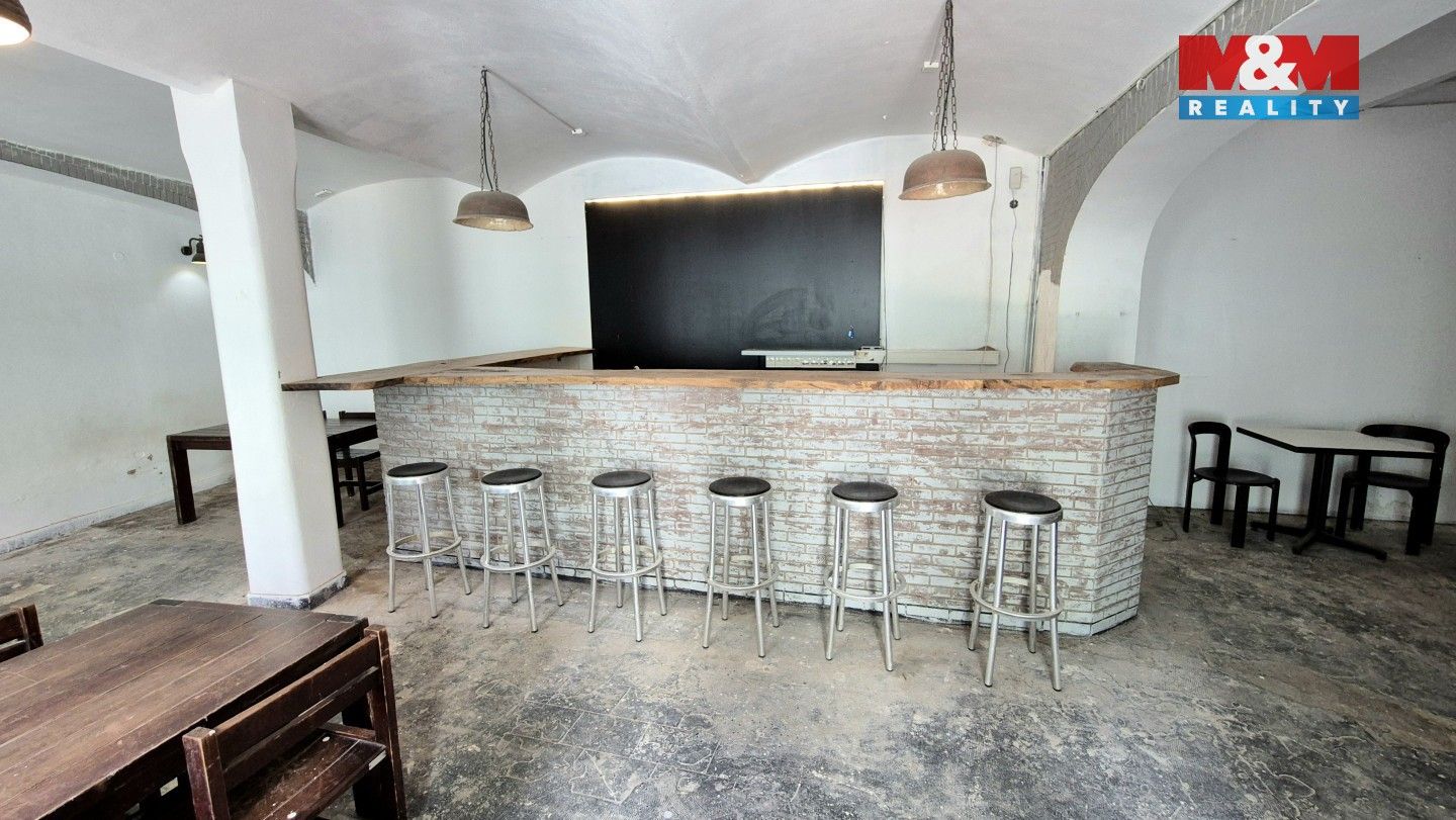 Pronájem komerčního prostoru 157 m² - foto 5