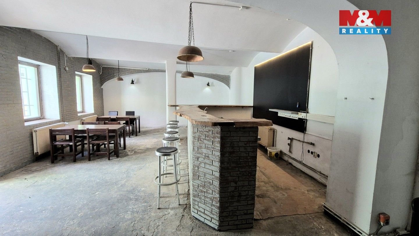 Pronájem komerčního prostoru 157 m² - foto 8