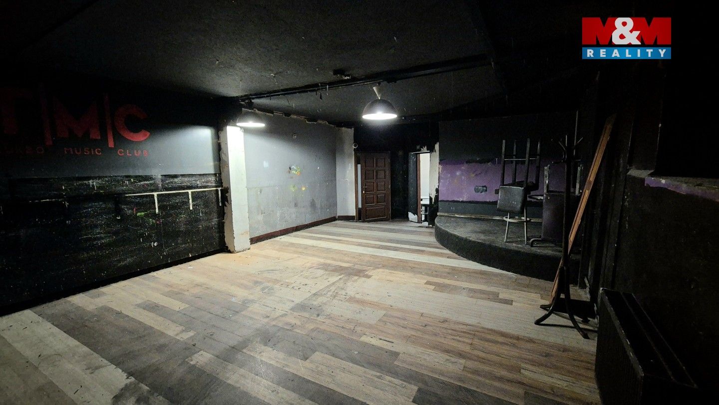 Pronájem komerčního prostoru 157 m² - foto 11