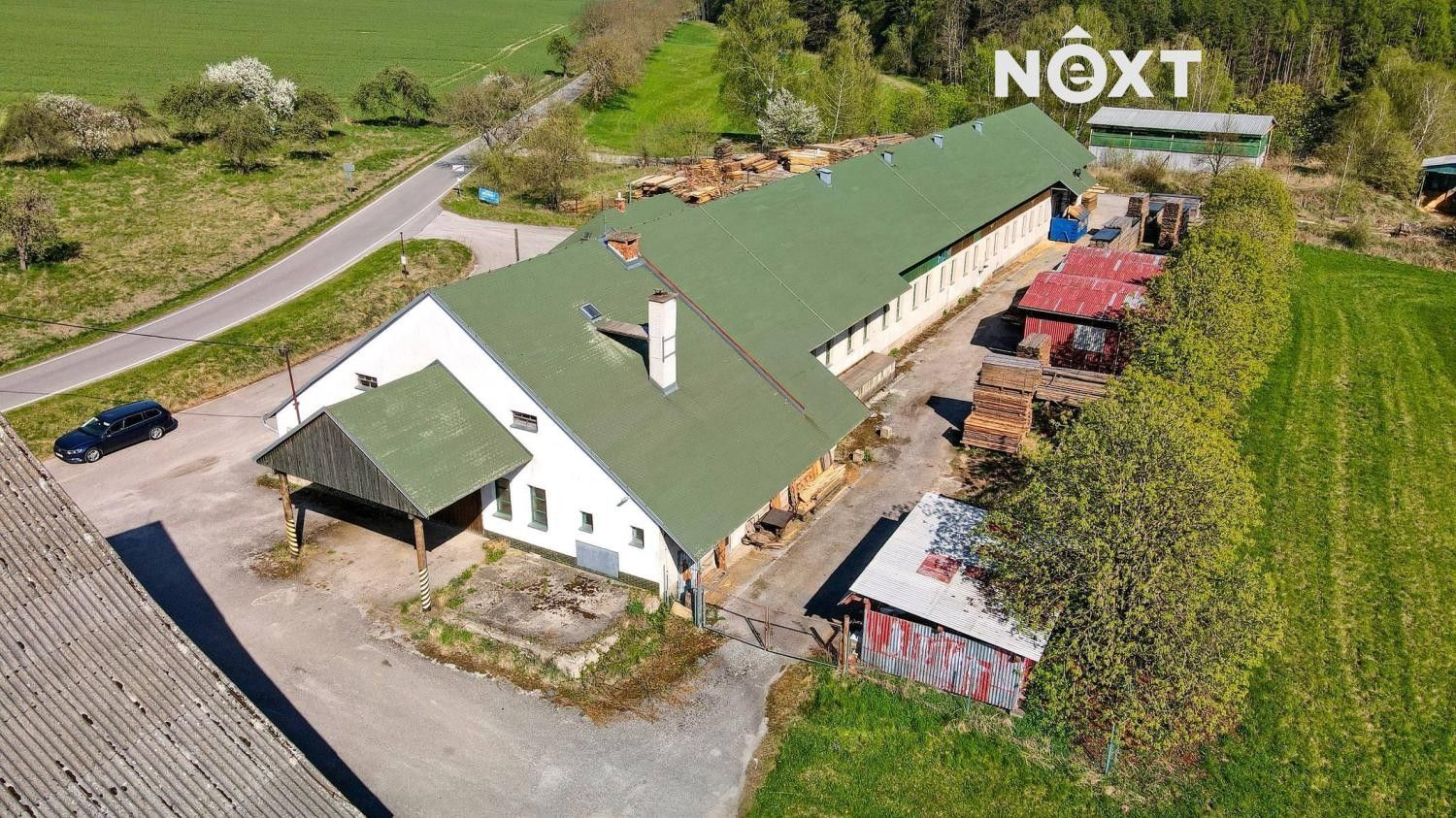 Prodej komerčního prostoru 900 m² - foto 4