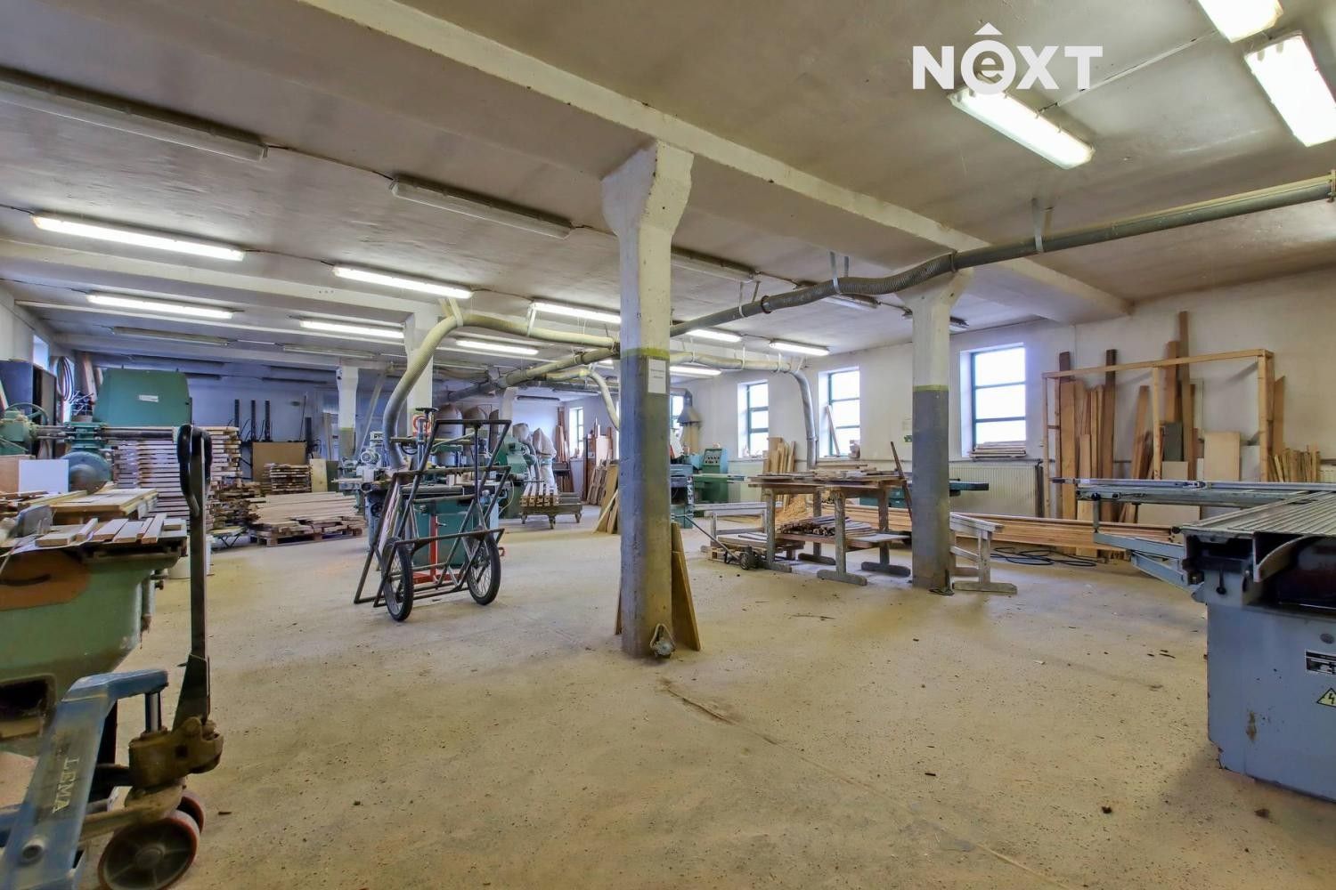 Prodej komerčního prostoru 900 m² - foto 8