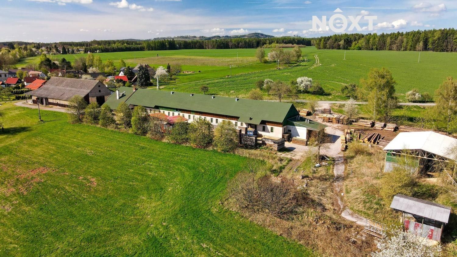 Prodej komerčního prostoru 900 m² - foto 23