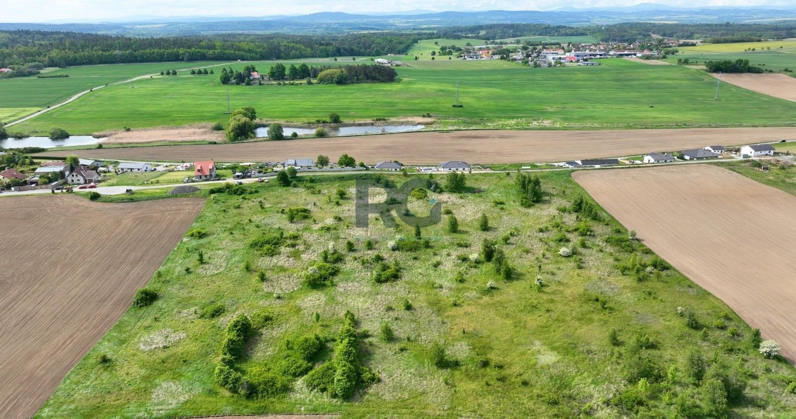 Prodej pozemku 1125 m² - foto 2