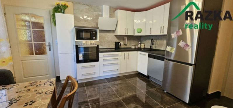 Prodej domu 192 m² - foto 4