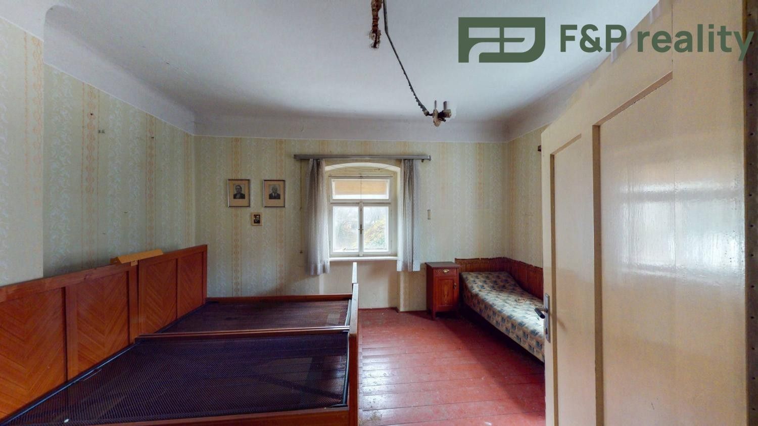 Prodej bytu 3+1 90 m² - foto 1