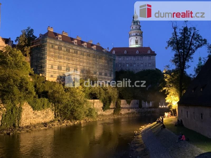 Prodej komerčního prostoru 930 m² - foto 13