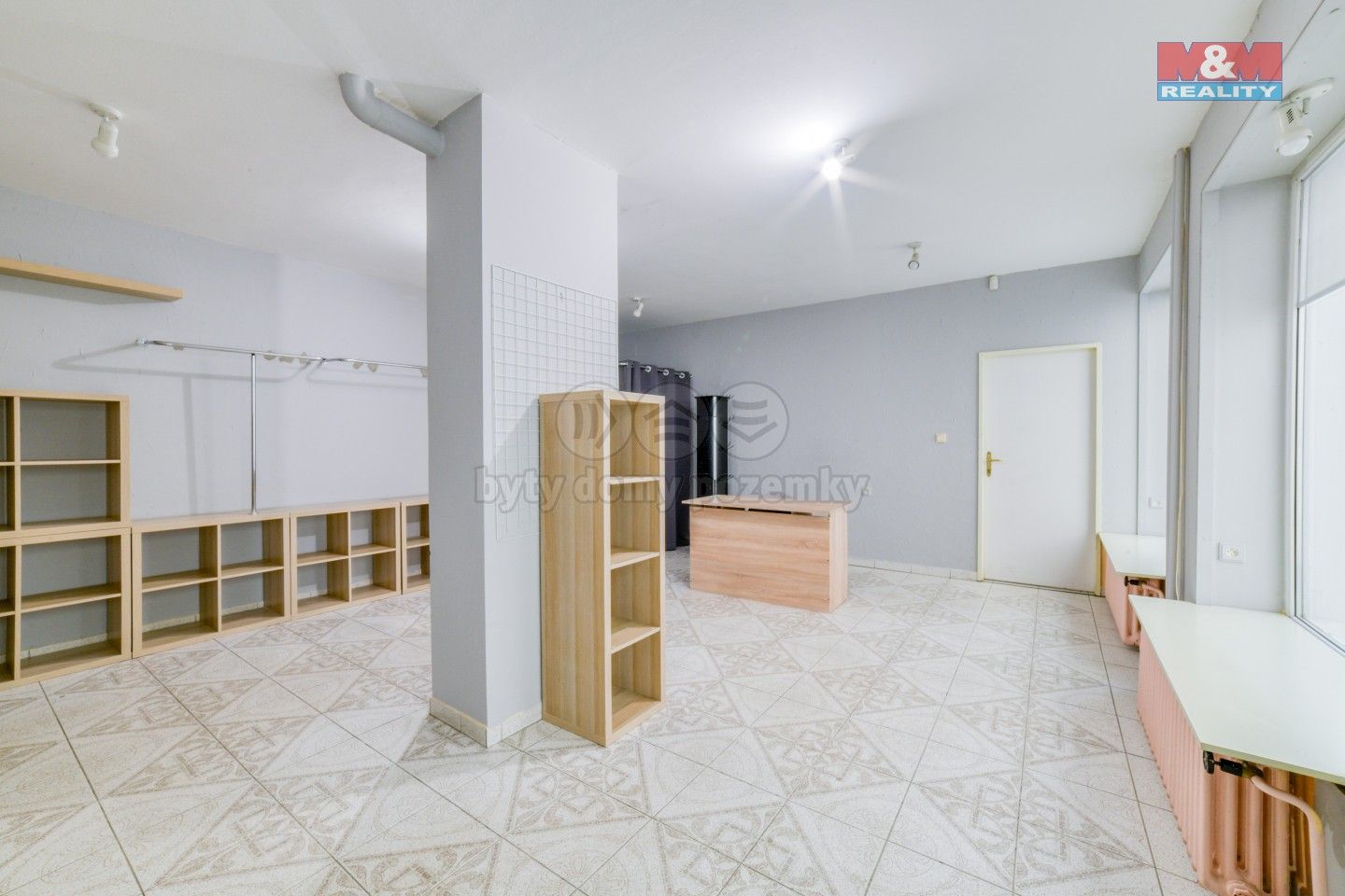 Pronájem komerčního prostoru 31 m² - foto 4