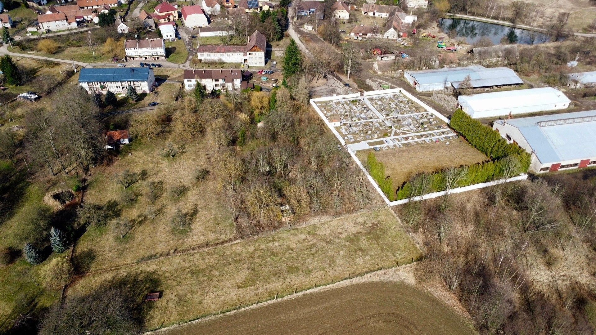 Prodej pozemku 1965 m² - foto 12