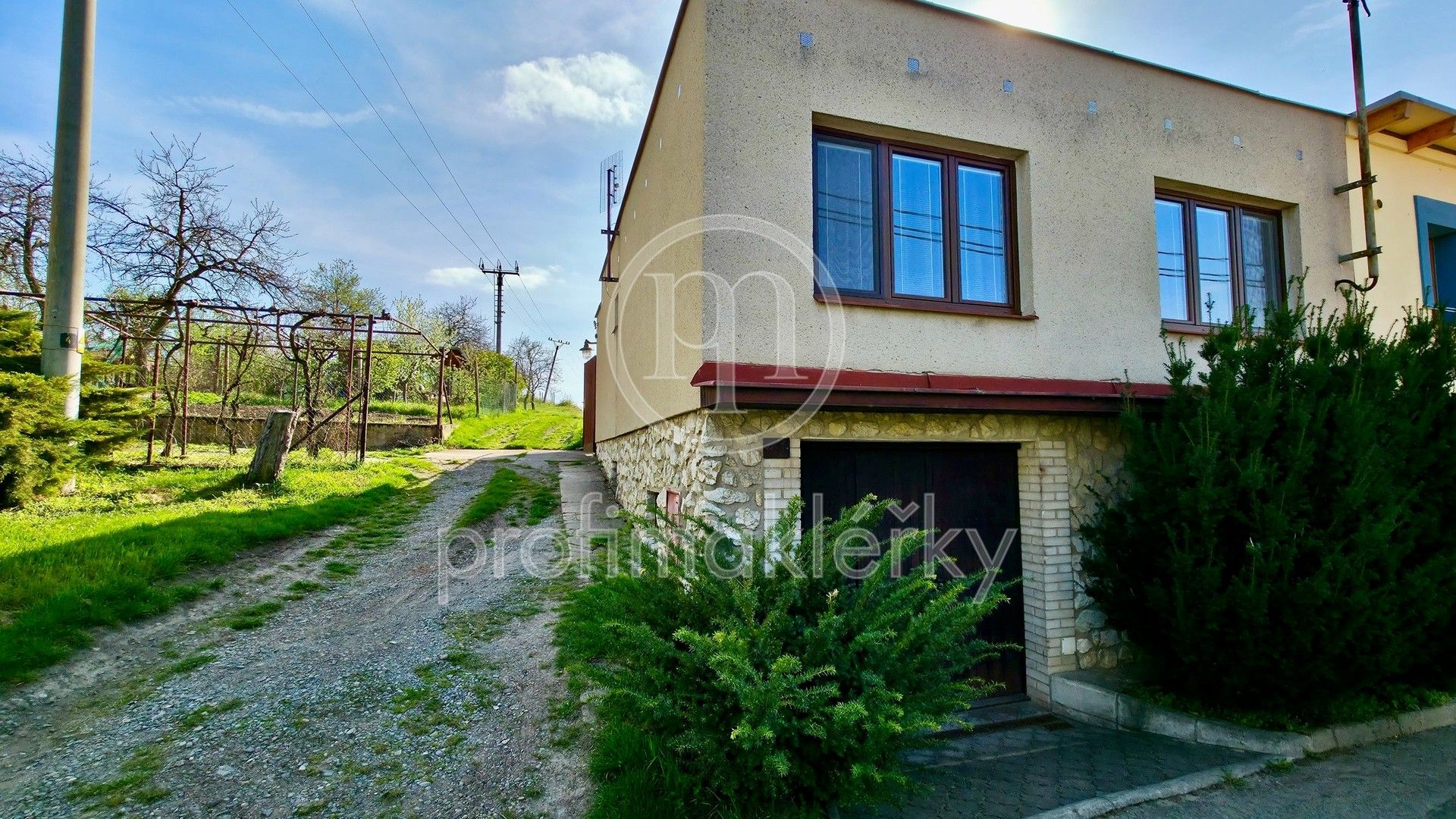 Prodej domu 169 m² - foto 2
