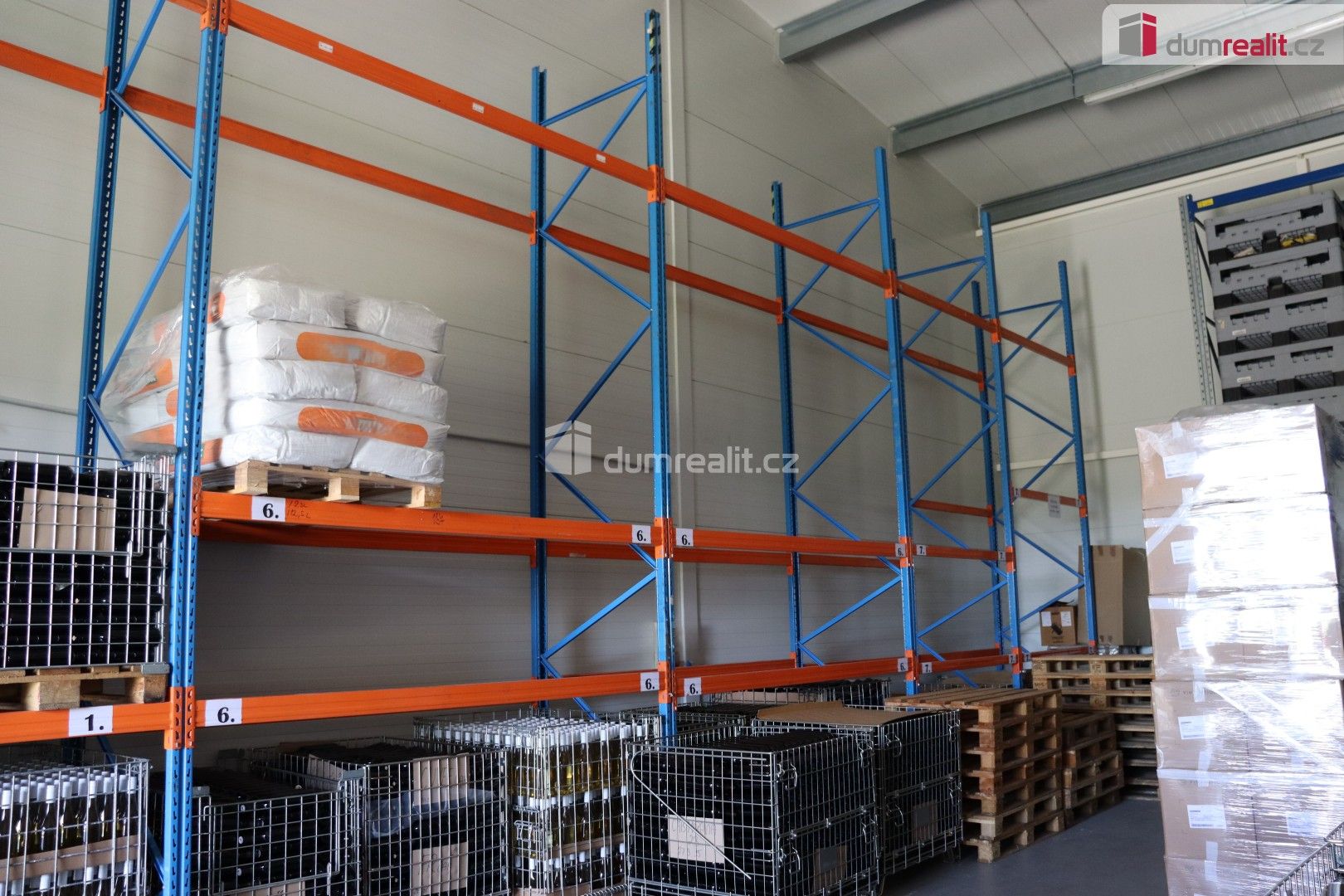Pronájem komerčního prostoru 138 m² - foto 2