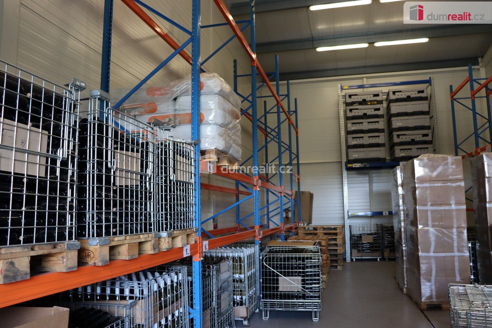 Pronájem komerčního prostoru 138 m² - foto 3