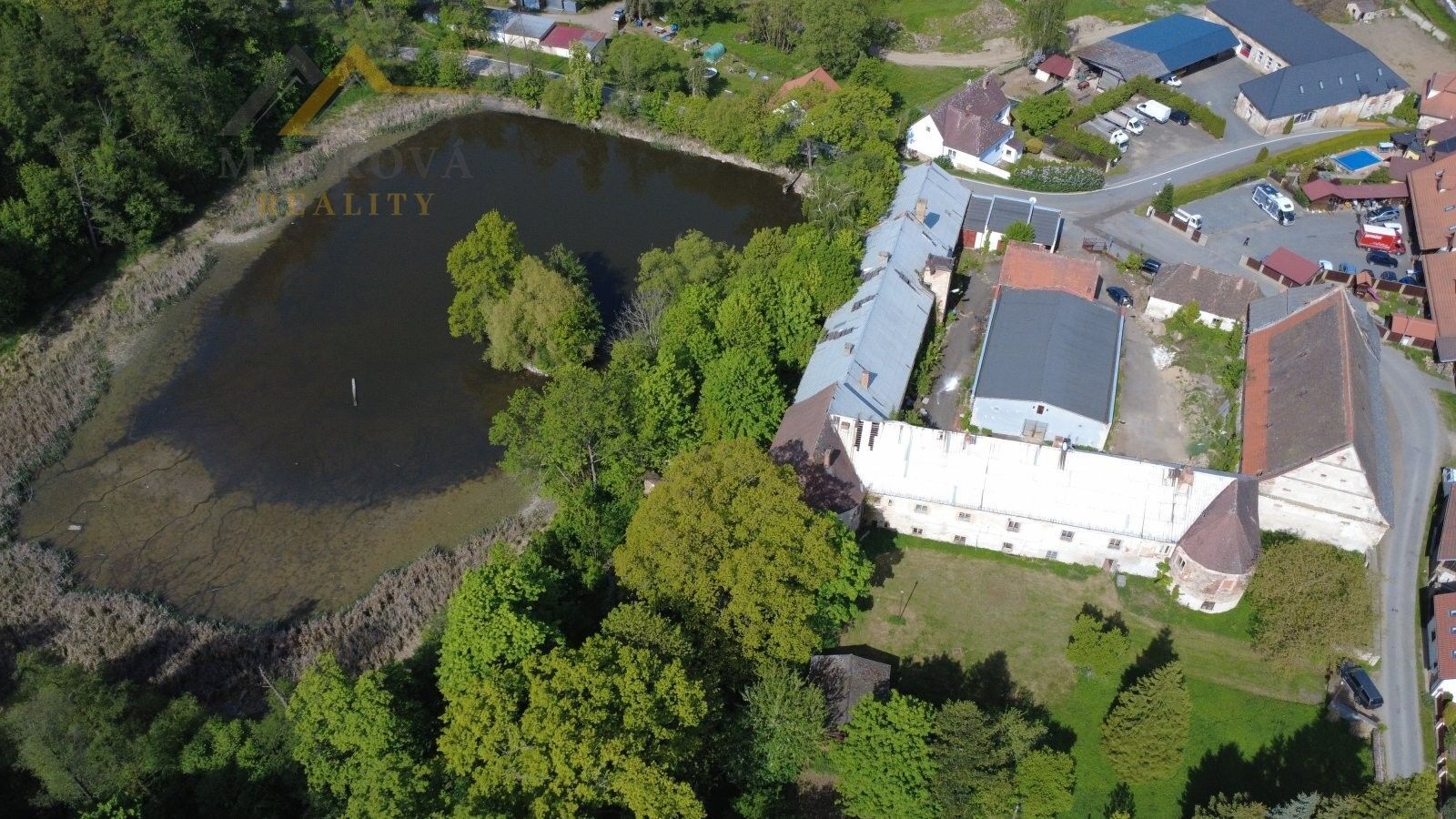 Prodej nemovitosti 2200 m² - foto 4