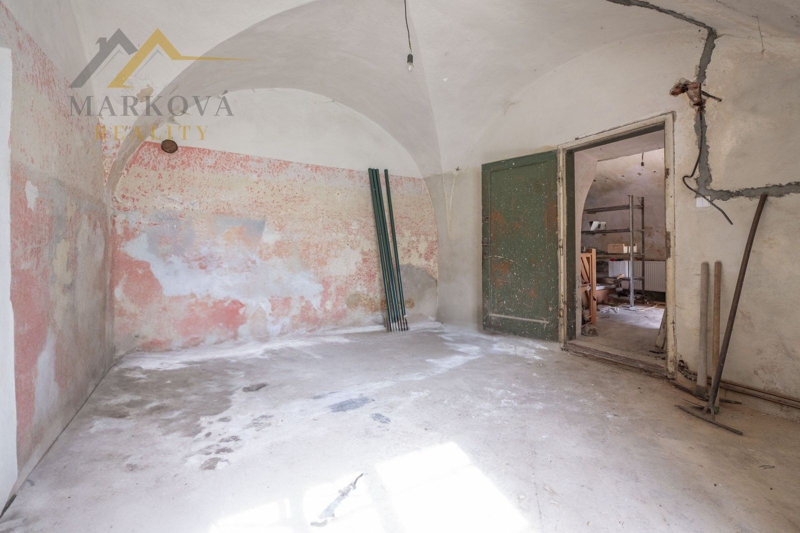 Prodej nemovitosti 2200 m² - foto 16