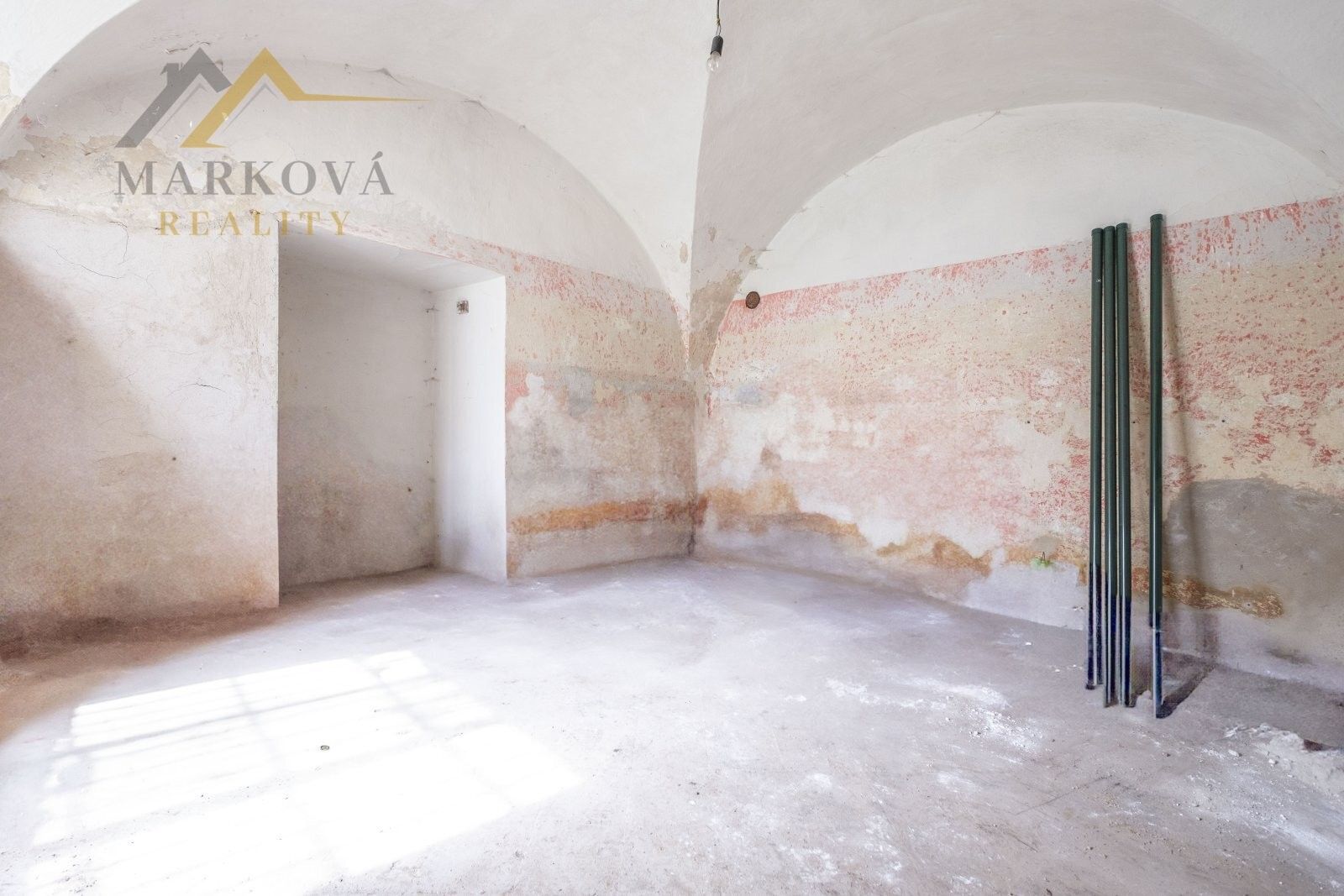 Prodej nemovitosti 2200 m² - foto 15