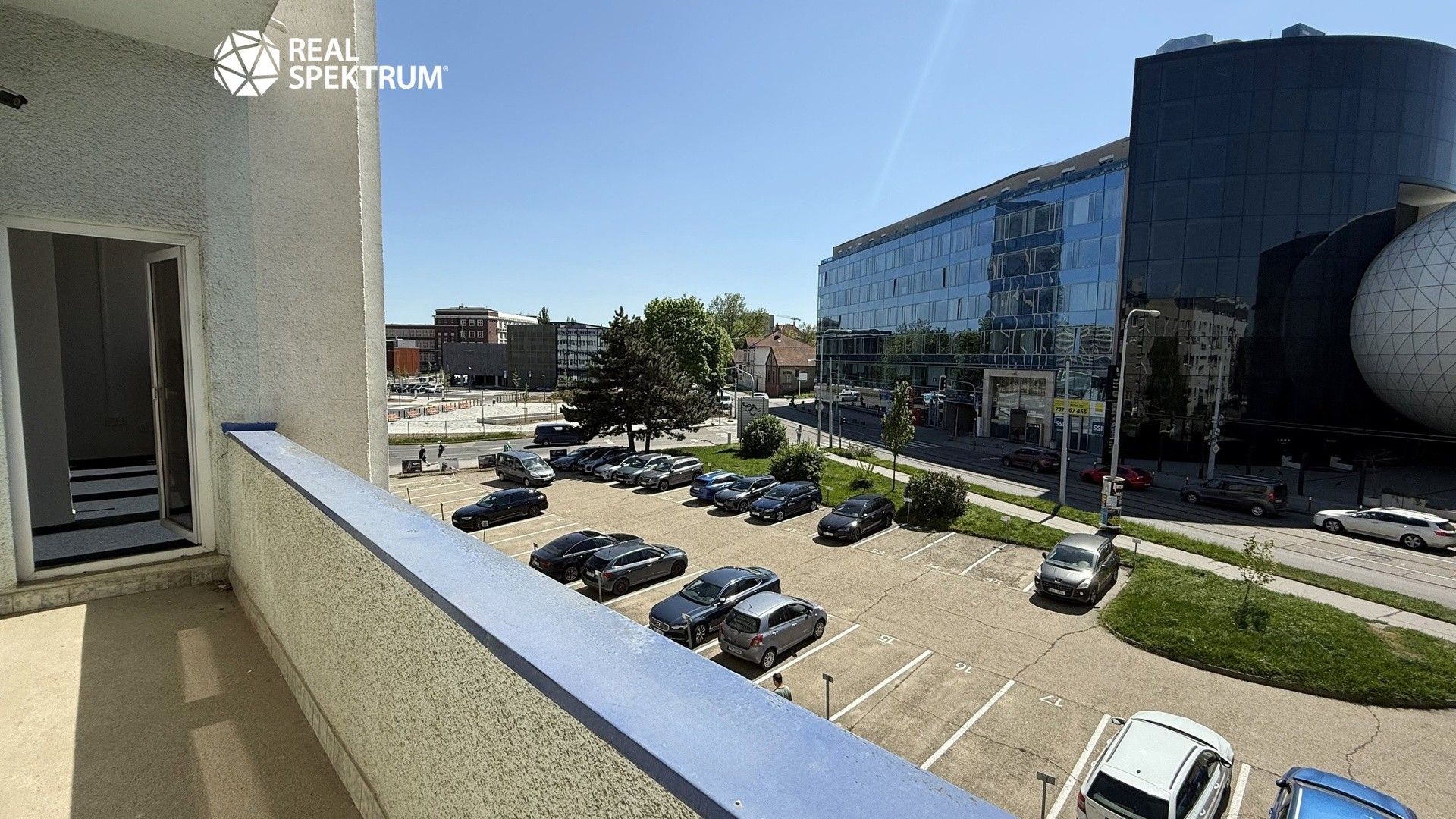 Pronájem komerčního prostoru 258 m² - foto 11
