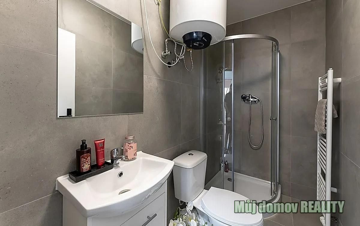 Pronájem bytu 18 m² - foto 3