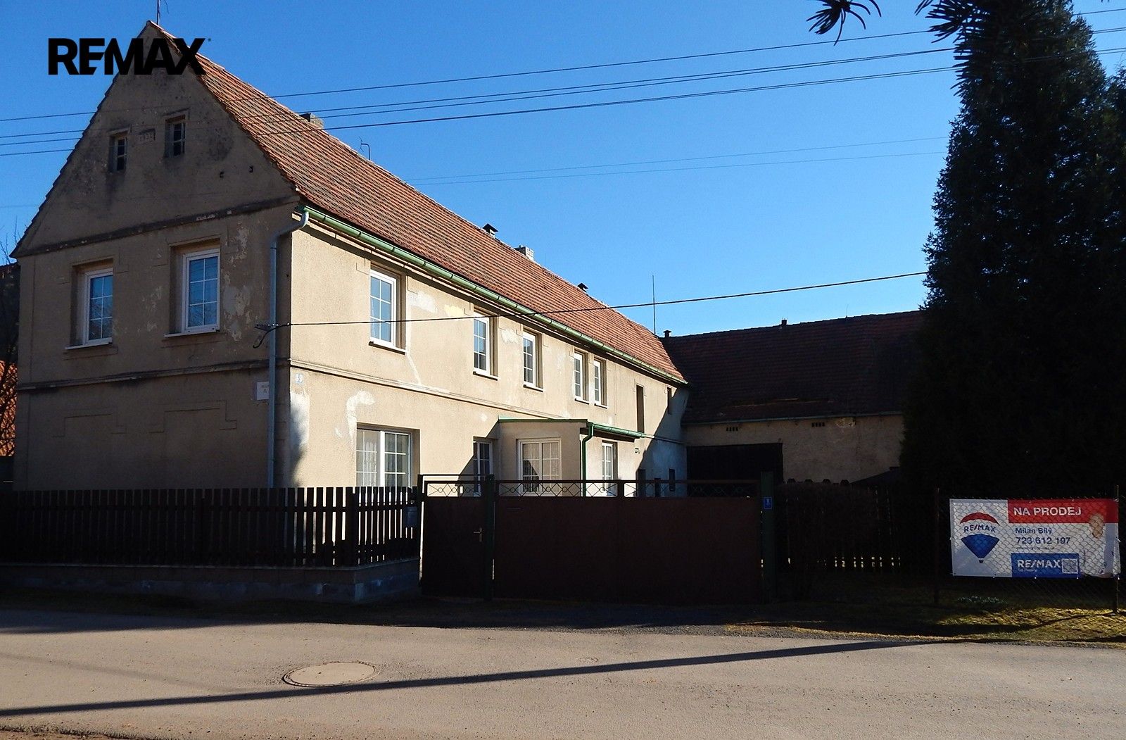 Prodej domu 200 m² - foto 1