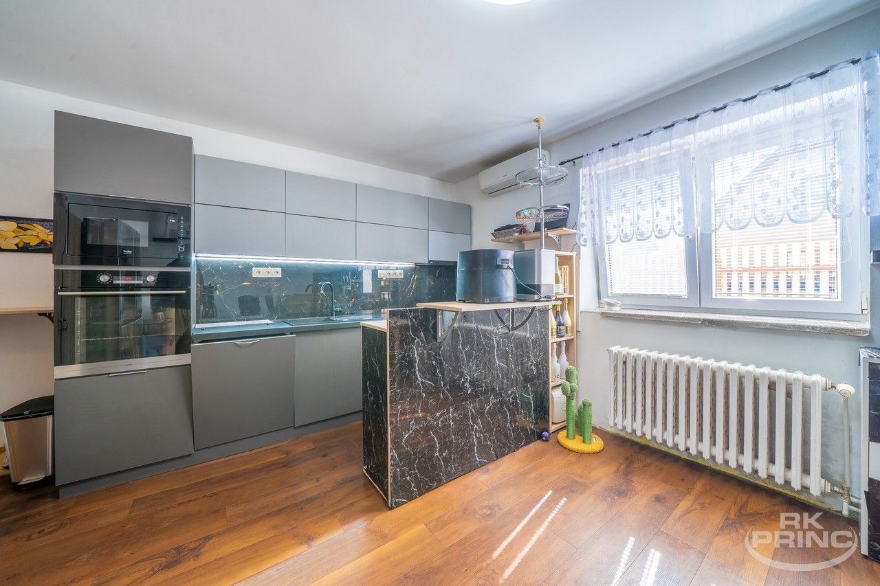 Prodej domu 240 m² - foto 9
