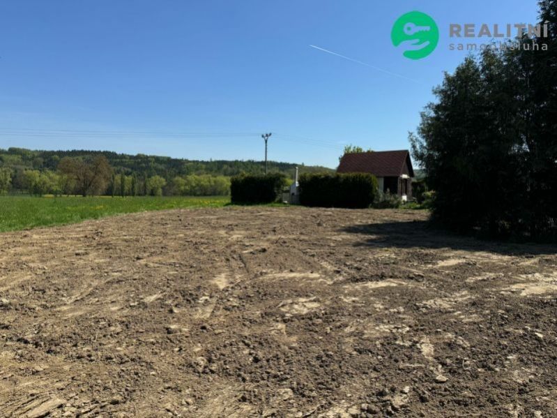 Prodej pozemku 1072 m² - foto 2