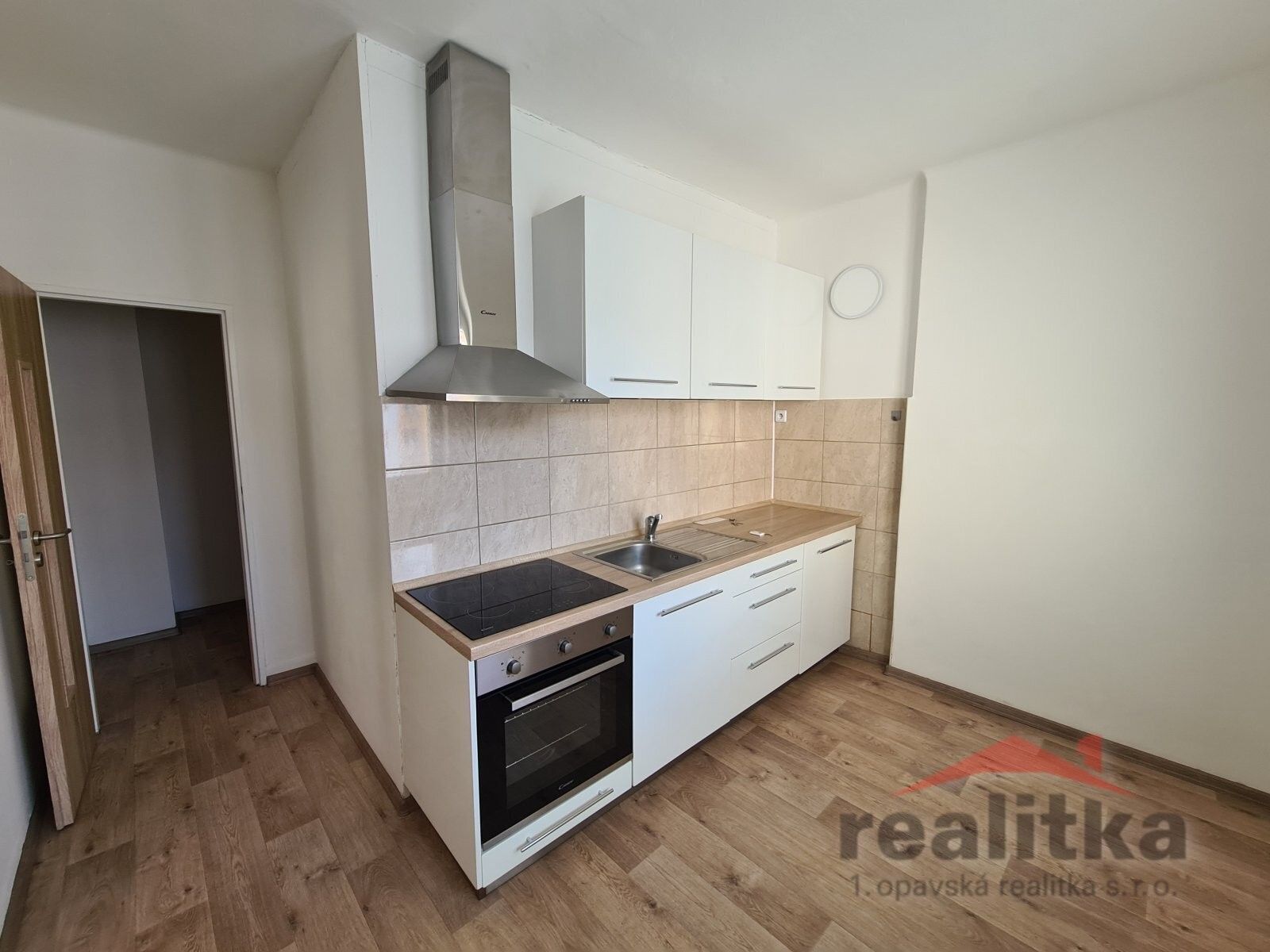 Pronájem bytu 2+1 56 m² - foto 1