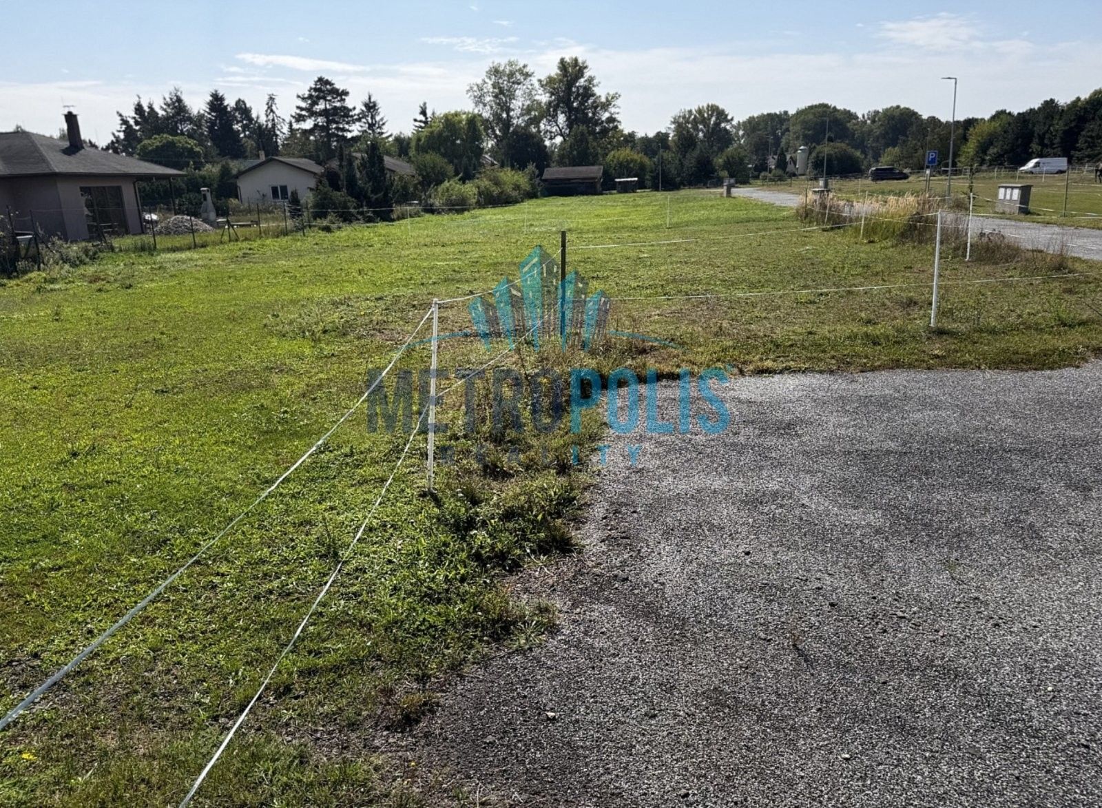 Prodej pozemku 850 m² - foto 7