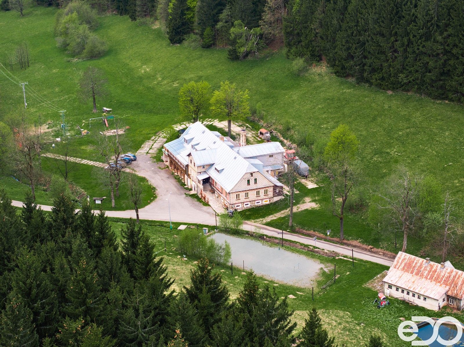 Prodej komerčního prostoru 1400 m² - foto 6